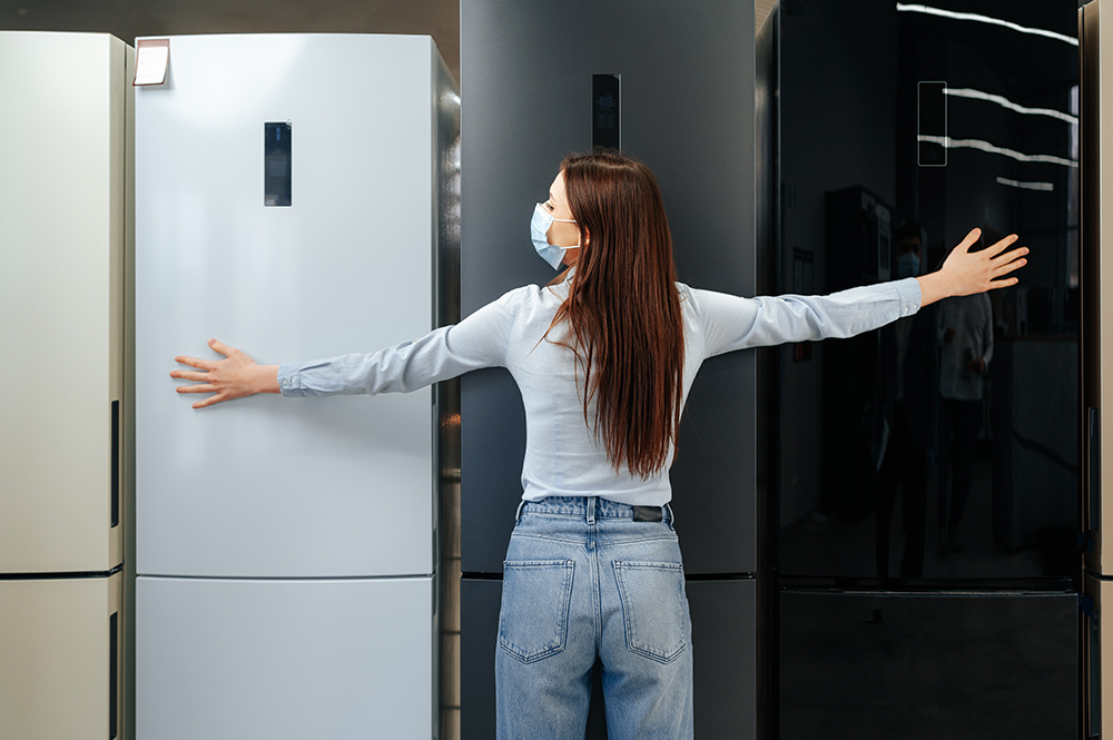 How do modern refrigerators keep food cold more effectively